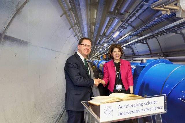 UCD takes its place in Europe&rsquo;s largest scientific organisation CERN