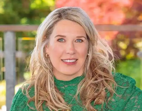 Professor Cara Augustenborg 