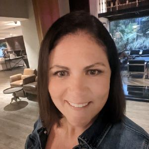 Profile photo of Louise Bloomfield