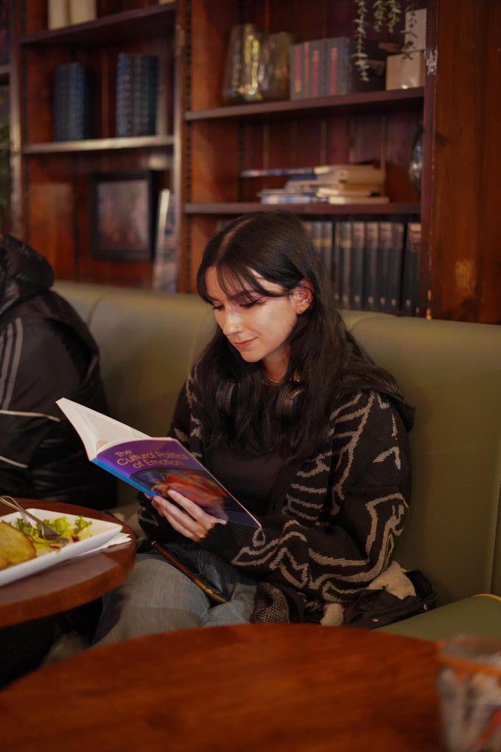 Profile photo of Zoe Zavrotny