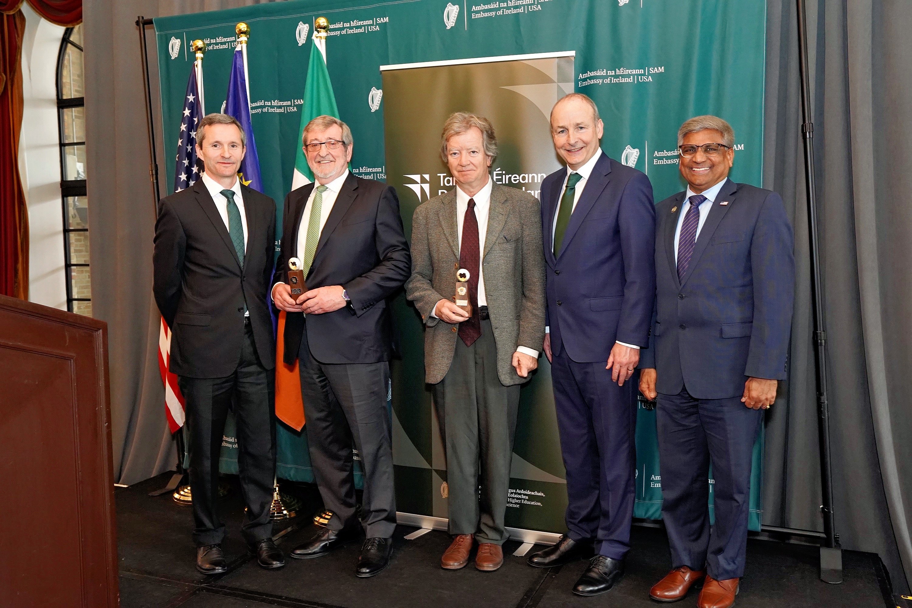 Research Ireland St Patrick&rsquo;s Day Medals awarded to leading experts in philosophy and healthcare\n