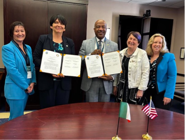 UCD and UC Davis deepen partnership to tackle global challenges