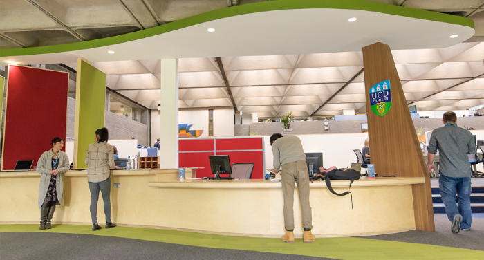 Expanding Image with Text Component